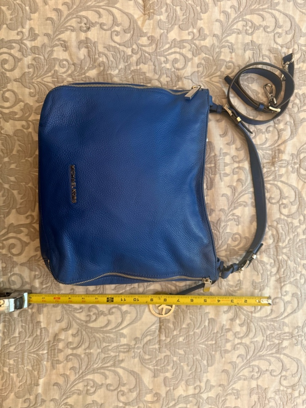 Michael Kors Royal Blue Pebbled Leather Shoulder Bag - Picture 3 of 7